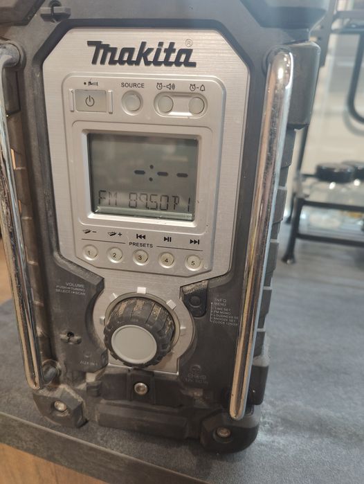 Радио Makita ipod