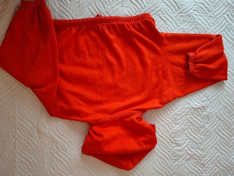 Червена ватирана жилетка за ръст 160 см