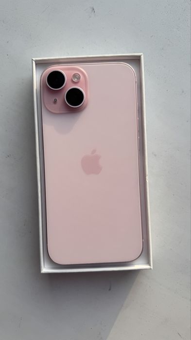 Айфон 15 на 128гб