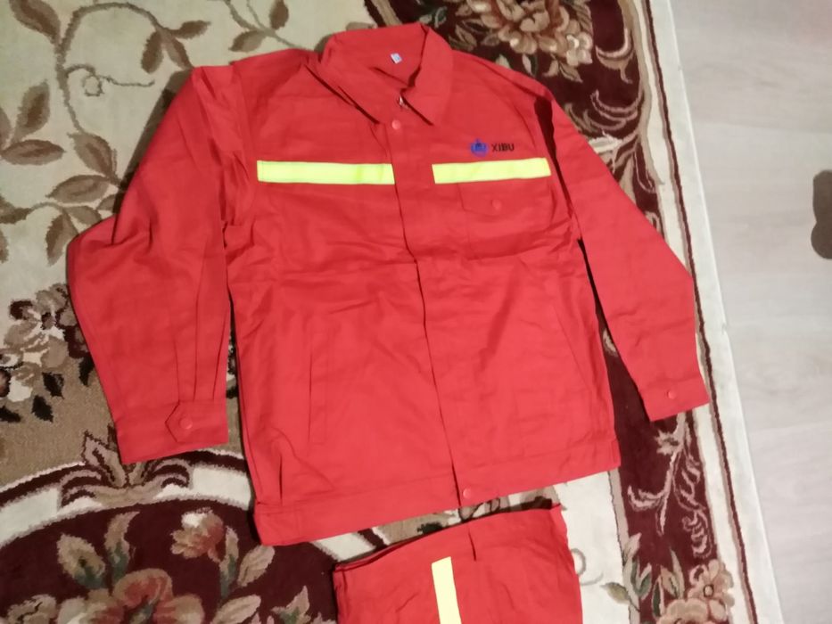 Продам спецодежду