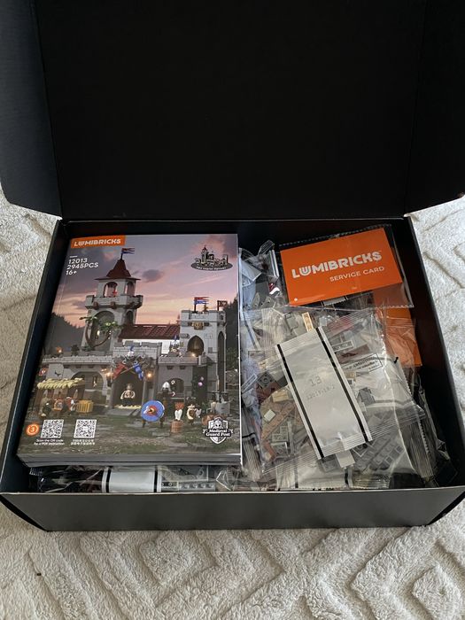 Конструктор Lumibricks Medieval Guard Post - 2945 деталей