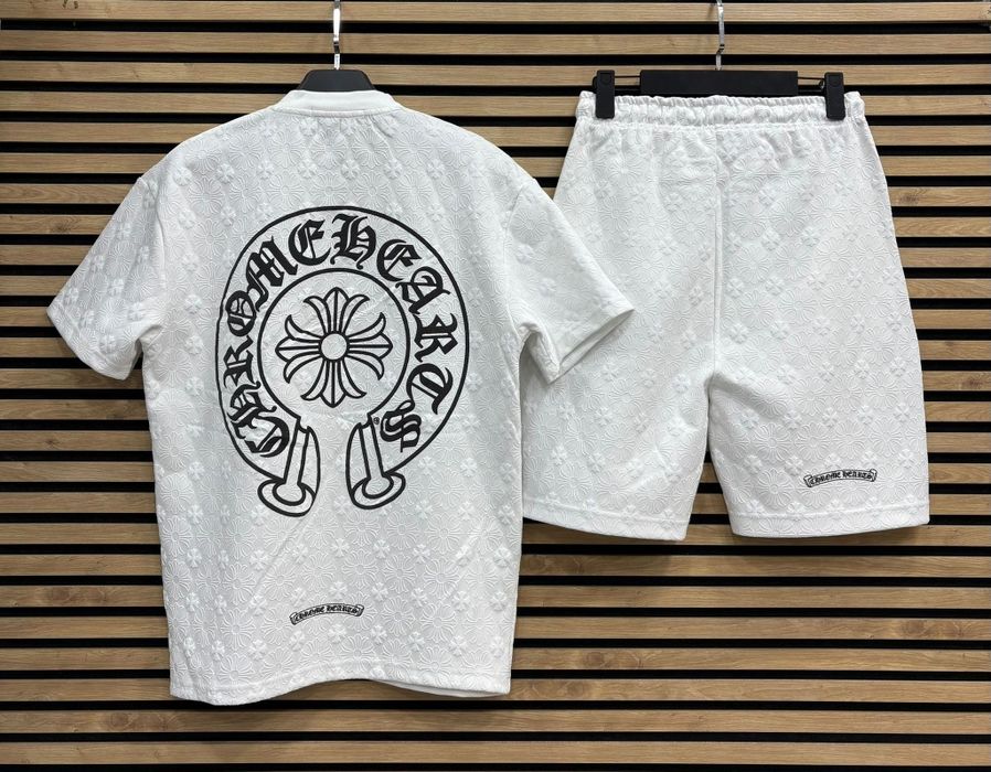 Compleu Chrome Hearts