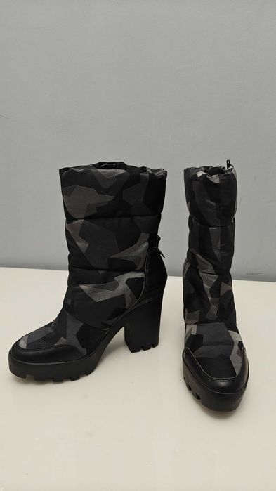 Апрески Calvin Klein