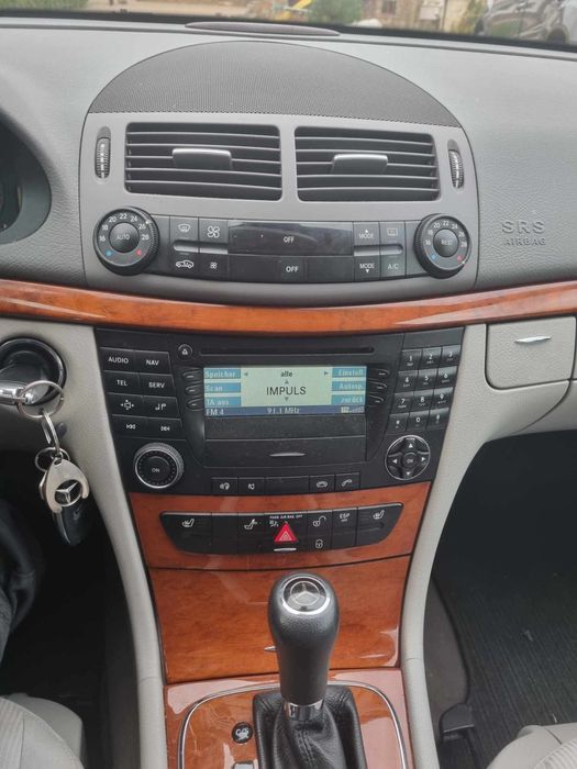 Mercedes-Benz E200 CDI