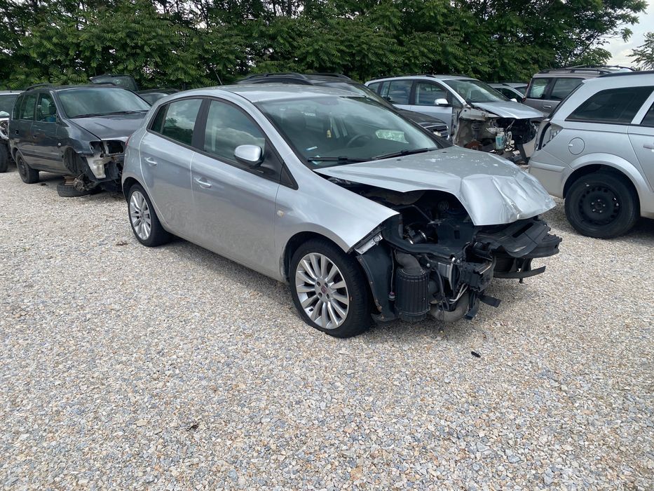 Фиат Браво 1.6 jtd 105 кс на части