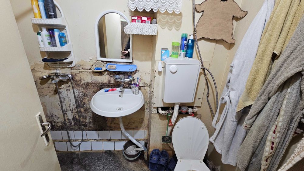 Продава се Двустаен апартамент в Разград, Орел - 62 кв.м за 559 €/кв.м - Снимка #6