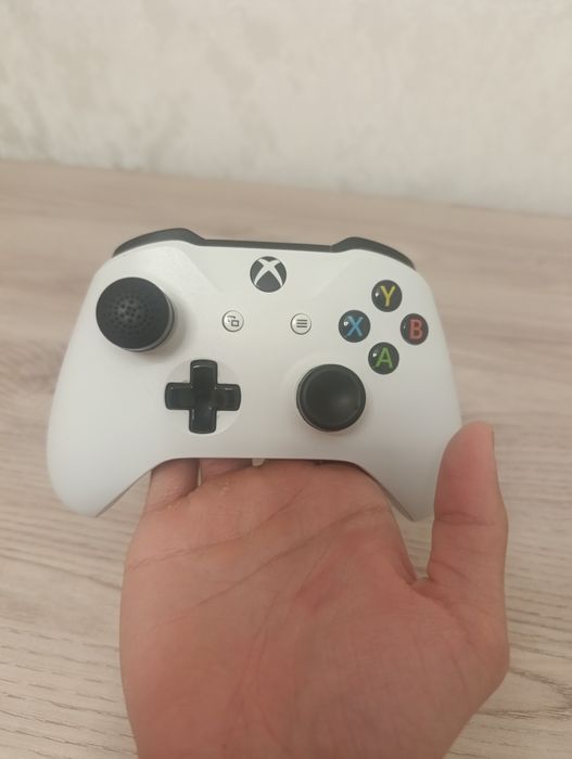 Геймпад XBOX ONE S