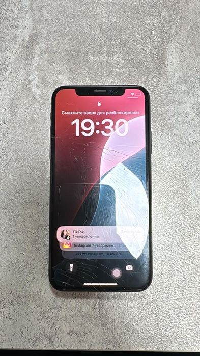 Айфон хс и самсунг с20+