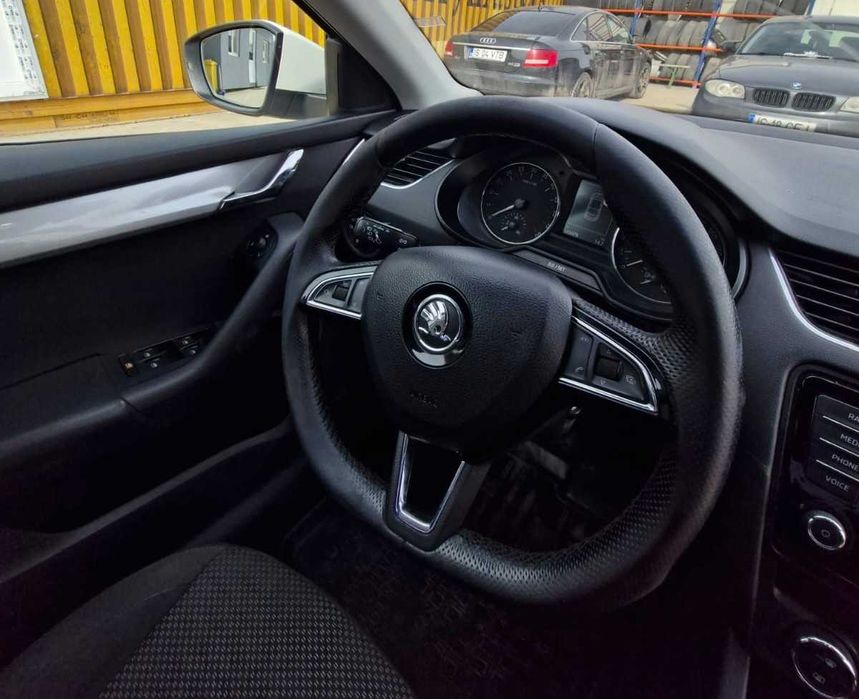 Dezmembrez Skoda Octavia 3 1.6D CLH 105CP cutie manuala 5+1 MWW 2015