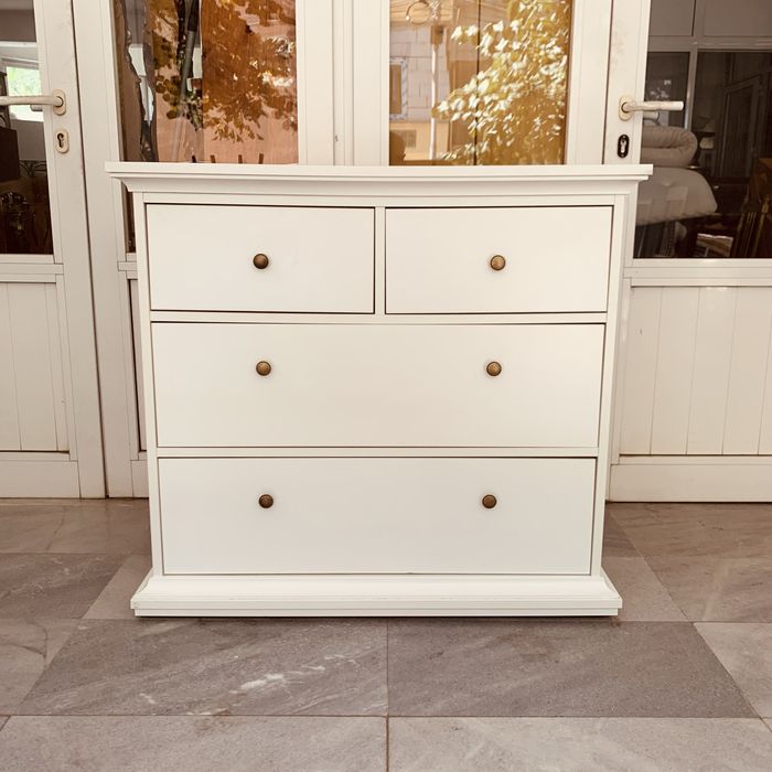 Датски скрин Paris