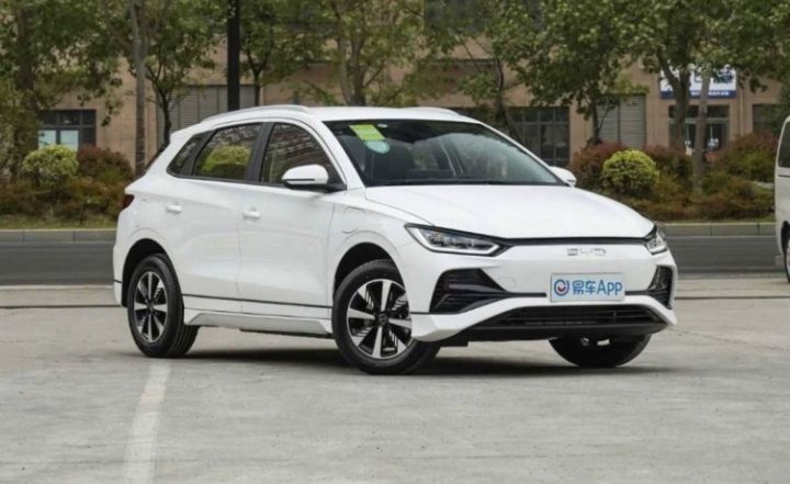 BYD e2 luxury bir yil kafolatiga ega