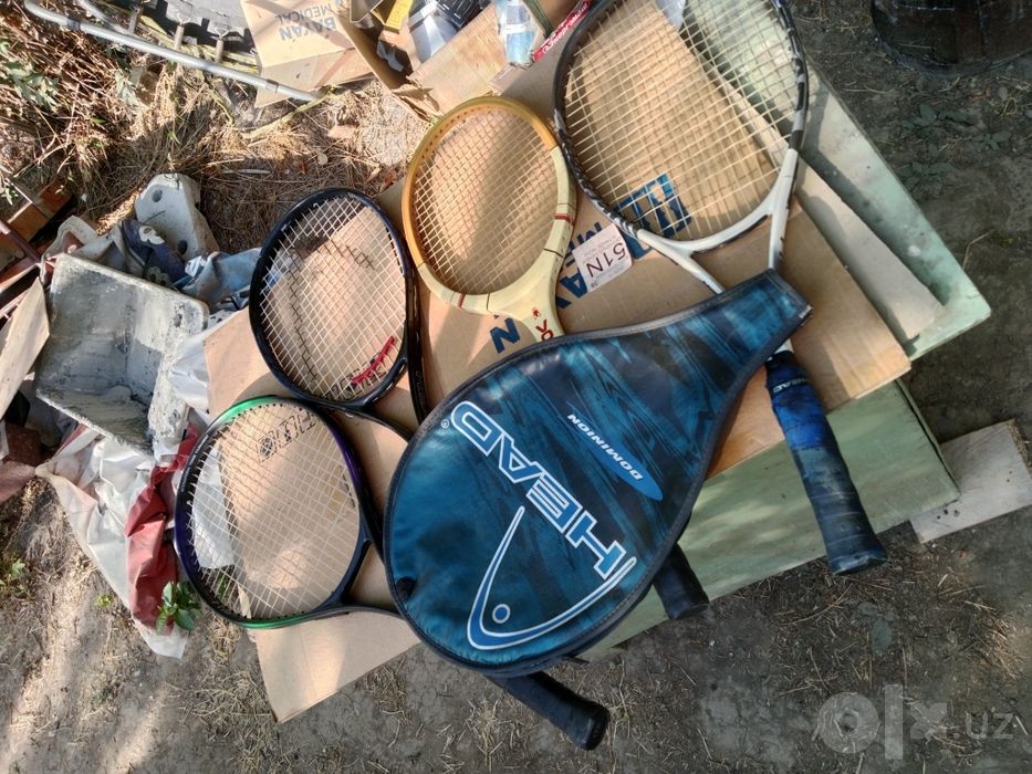 Ракетка для большого тенниса в идеальном состоянии