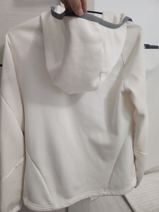 Срочно продаю вещи брендовые