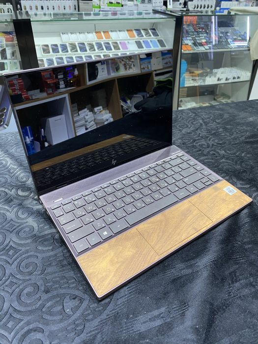 Nootebook Hp envy limited