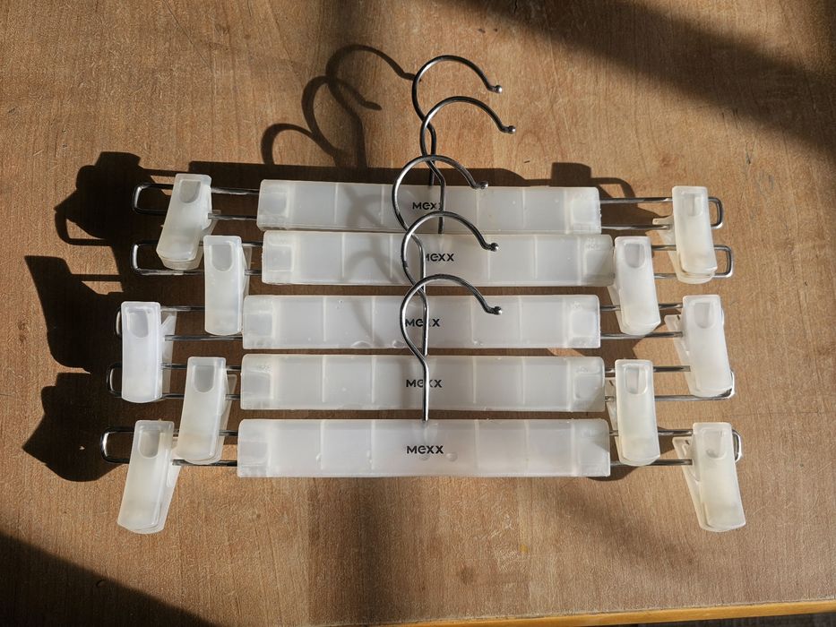 Продам плечики для одежды