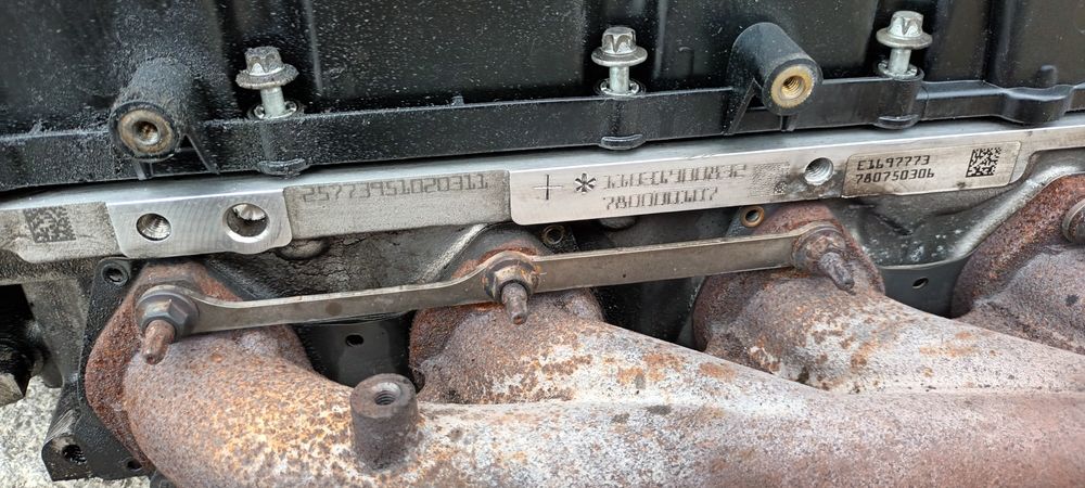 Глава за Bmw 525 D 530 D. F10 F11. N57