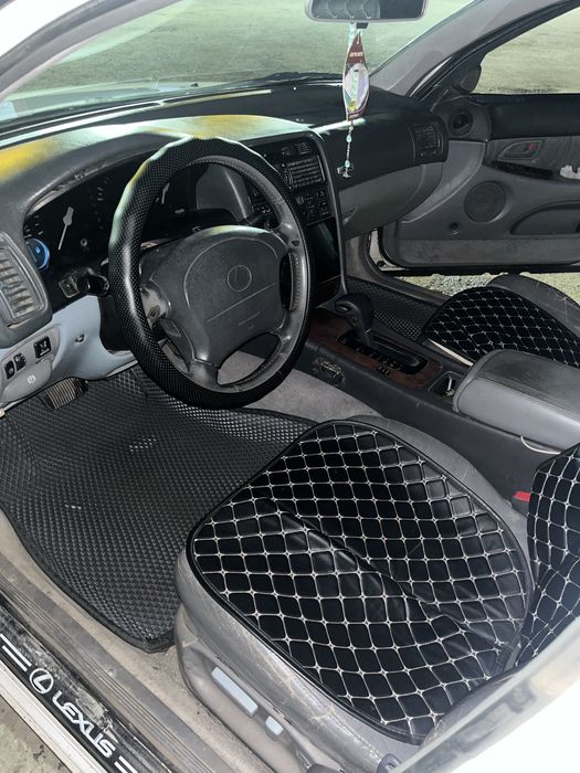 Продам Lexus gs300