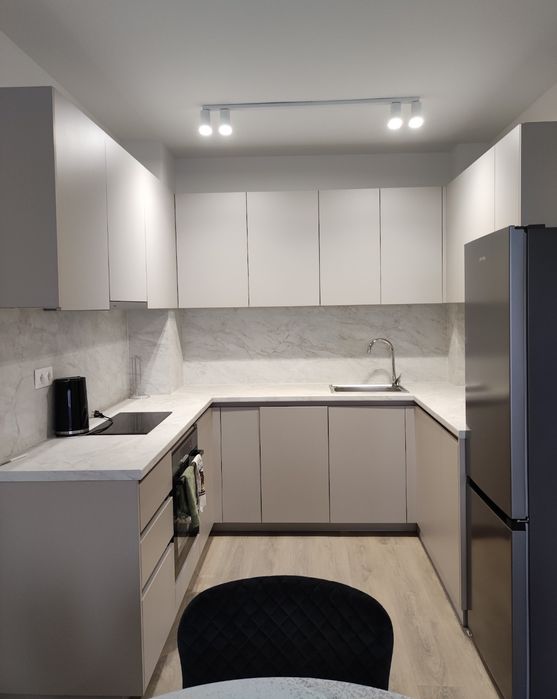 Дава се под наем Двустаен апартамент в Пловдив, Кючук Париж - 68 кв.м за 433.5 € - Снимка #4