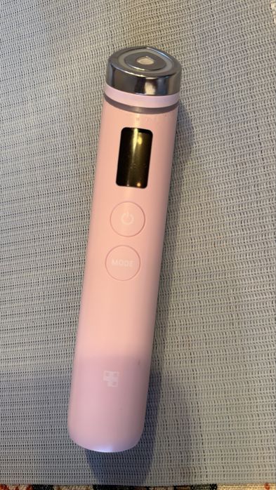 Medicube AGE-R Booster Pro Roz – Dispozitivul de skincare preferat de influenceri și vedete
