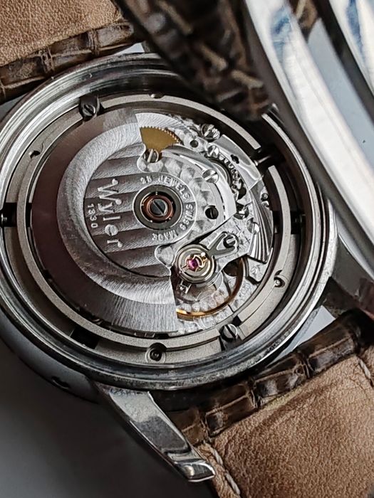 Ceas Wyler Vetta Beaux Arts Triple Calendar Moon Phase Automatic