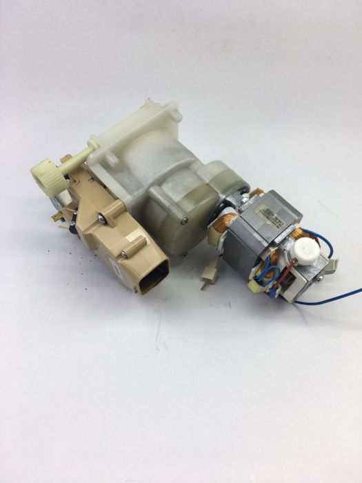 Рециклирана Кафемелачка за вендинг автомат Зануси Некта