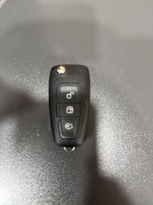 Cheie chei auto/Chei Bmw/Audi/ Key chei cu cip,telecomenzi auto.