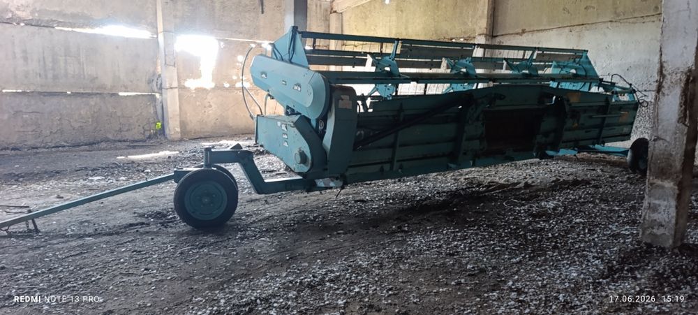 Комбайн Есиль 740