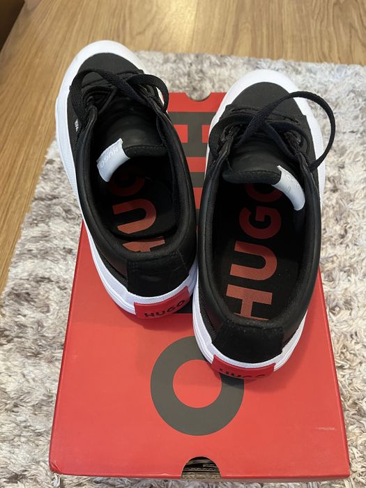 Дамски кецове Hugo