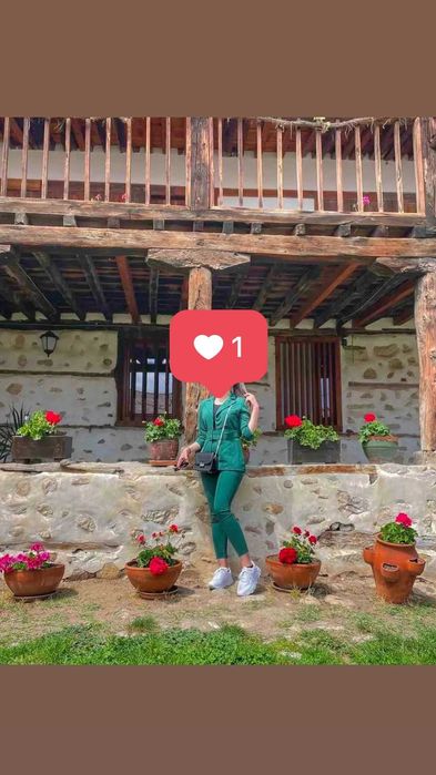 Зелен комплект панталон и сако