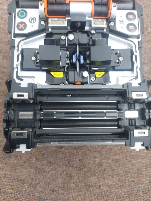 Fiber optic splicer Sumitomo 71c incarcator aparat sudura fibra optica