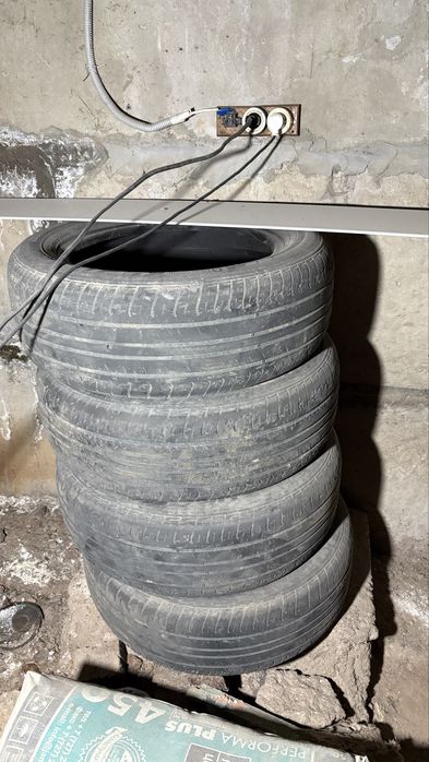 Продам шины 225/60/17