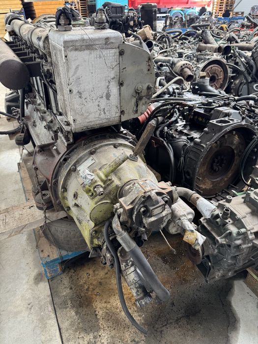 Motor DEUTZ F6L413FR + cutie cu pompe CLARK
