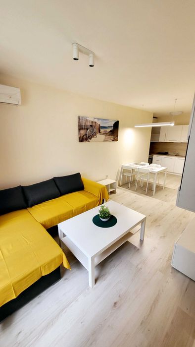 Дава се под наем Двустаен апартамент в Варна, Аспарухово - 60 кв.м за 612 € - Снимка #3