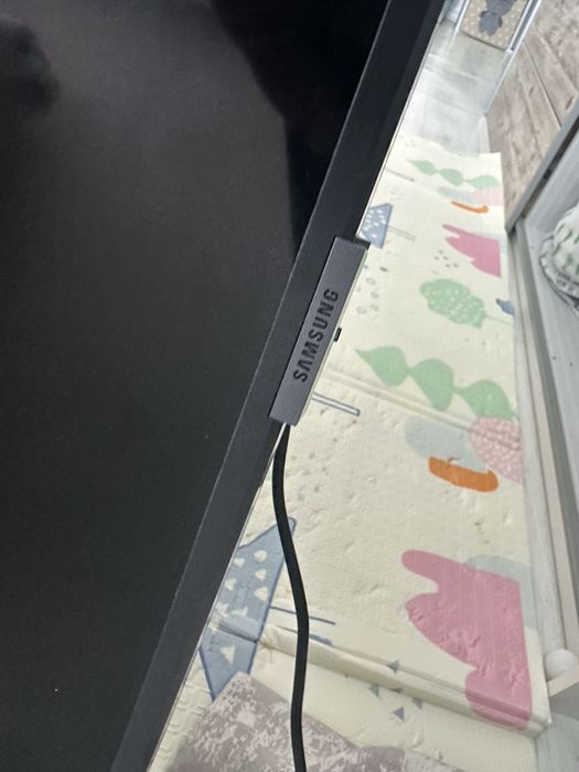 Телевизор самсунг продам не работает экран