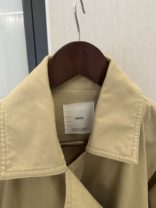 Тренч бежевый MANGO