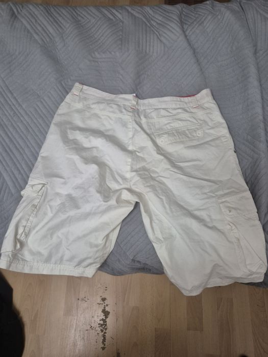 Продам шорты.         .