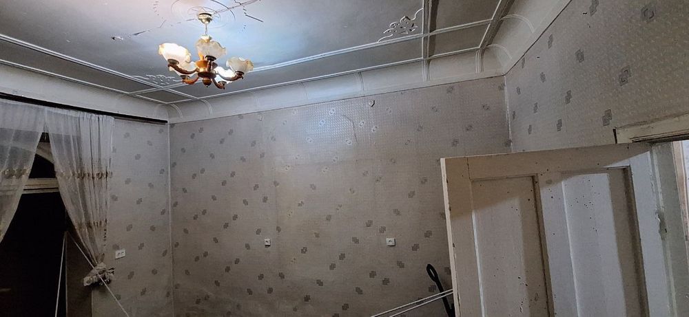 Продается двухкомнатная квартира на 1 этаже возле Транспортного инстит