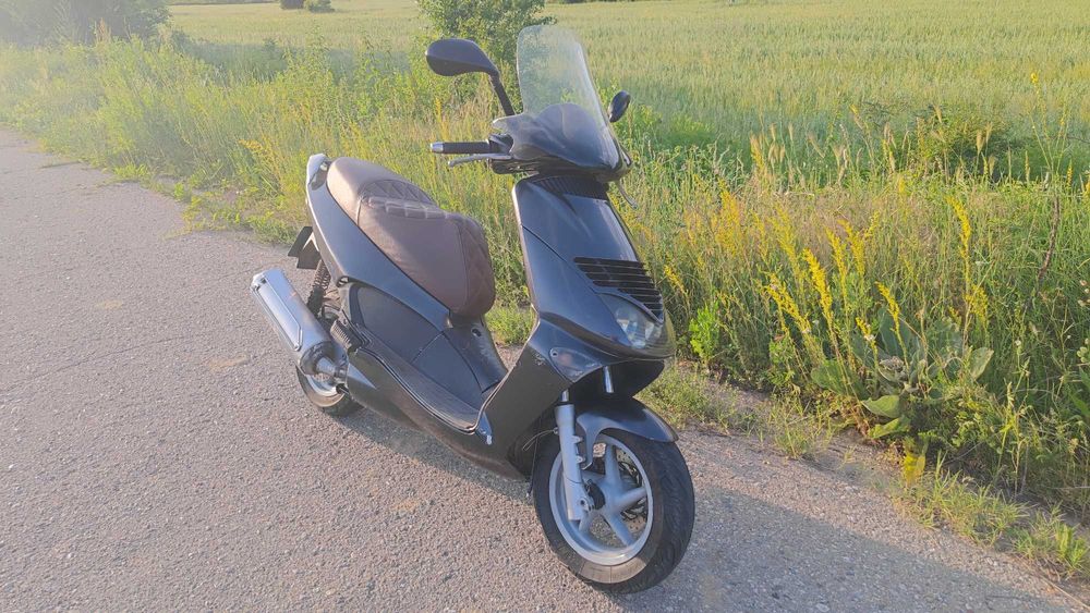 Скутер Aprilia Leonardo 300 кубика Нов цилиндър и бутало