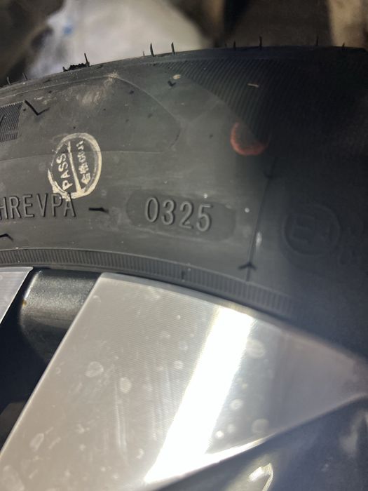 продам диски с резинами новые 16 размер