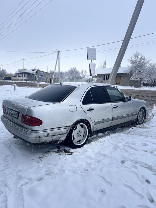 Продам диски от мерседес 3 комплекта