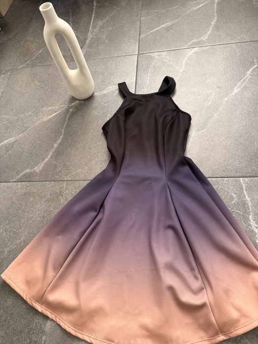 Дамска ефектна рокля