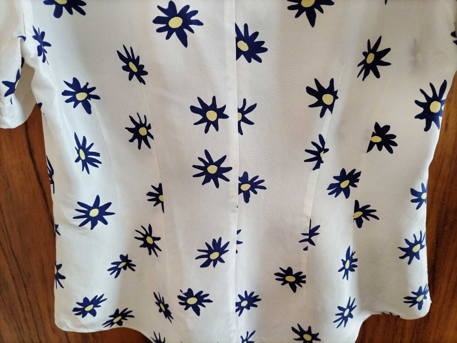 Camasa Nadia Nardi, noua, din matase naturala, mar 38-M, model floral