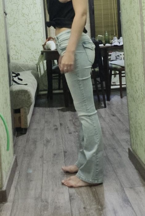 Джинсы bootcut HM