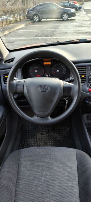 Kia Rio 1.4 mpi 2009 97 Cp