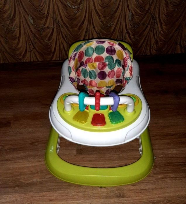 Детские ходунки-качалка.