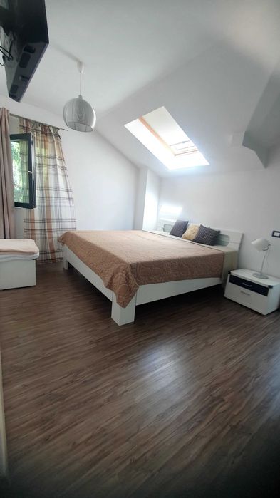 Inchiriez vila ptr untold 7 persoane 1100 € str Laterala in zona kauffland manastur