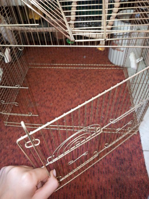 Клетка для попугаев