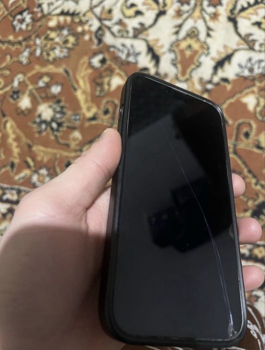 Продам IPhone 14 128