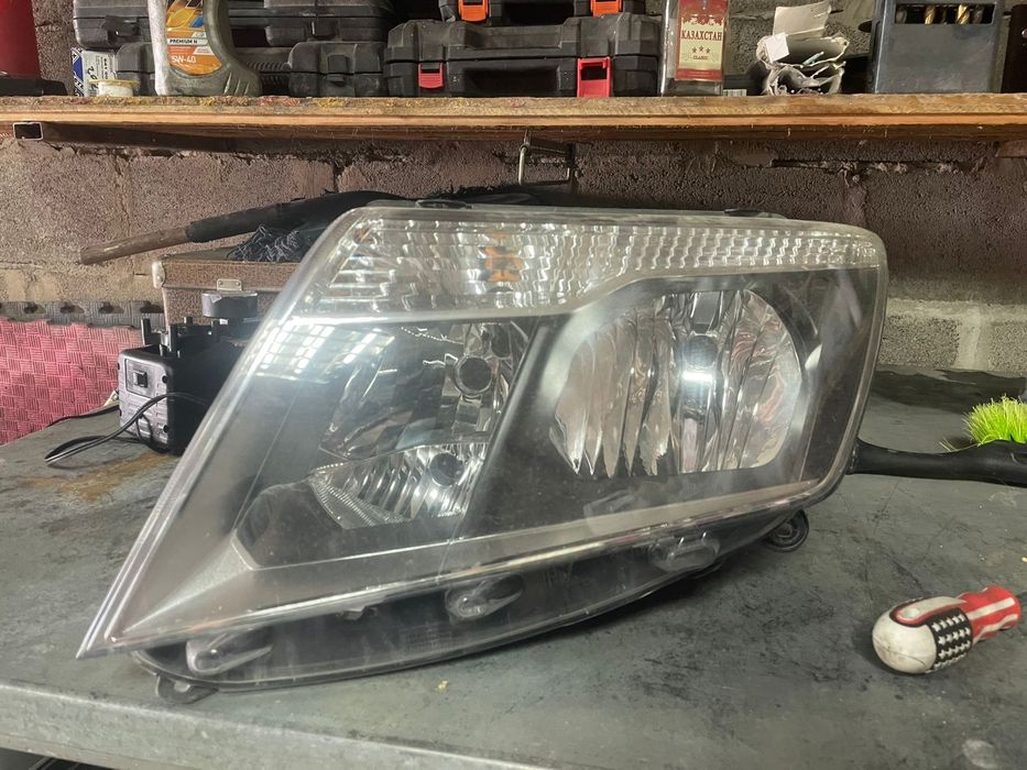 Фары NIisan Terano