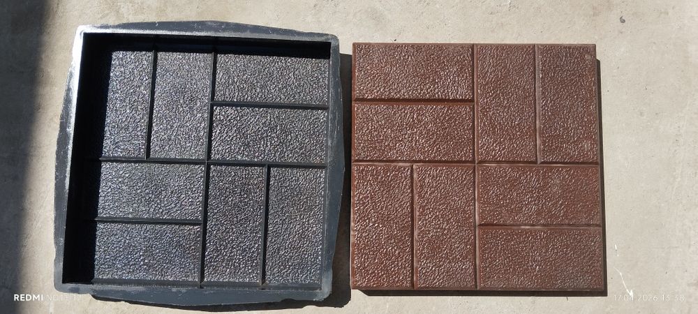 Set matrițe dale pavaj 40x40 + borduri – 14 bucăți